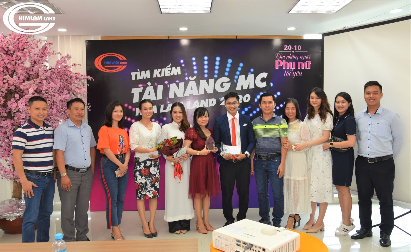 LỘ DIỆN QUÁN QUÂN CUỘC THI “TÌM KIẾM TÀI NĂNG MC HIM LAM LAND