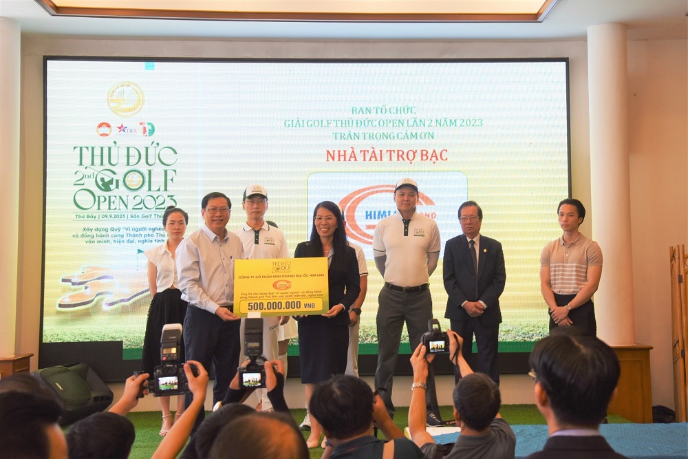 HIM LAM LAND CHUNG TAY GIẢI GOLF THỦ ĐỨC OPEN LẦN 2 XÂY DỰNG QUỸ "VÌ NGƯỜI NGHÈO"